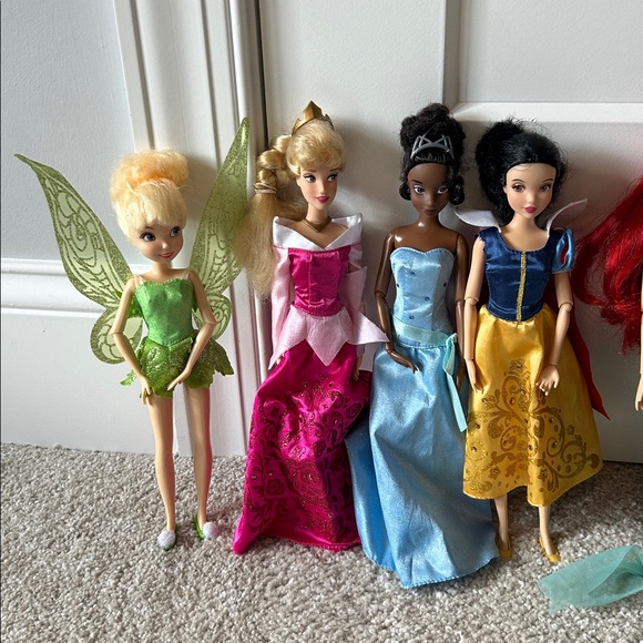 Disney Princess and Beast Doll Collection
🩷💛💚🩵💙💜 - Picture 5 of 7